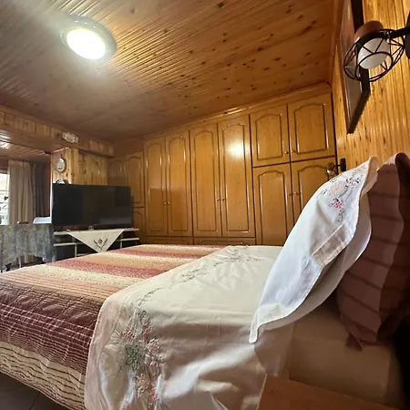 Four Seasons アパート