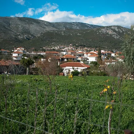 アパート Four Seasons