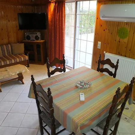 Four Seasons アパート Episkopi (Euboea)