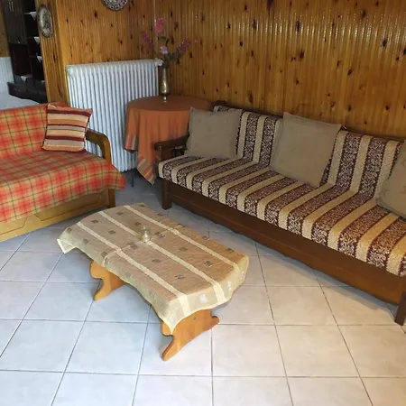 Four Seasons アパート