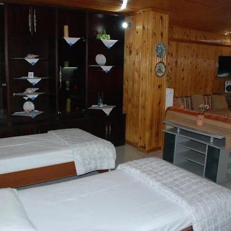 アパート Four Seasons *